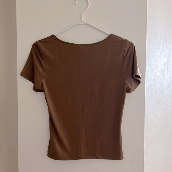Cute Brown Top😍 - Picture 2 of 2
